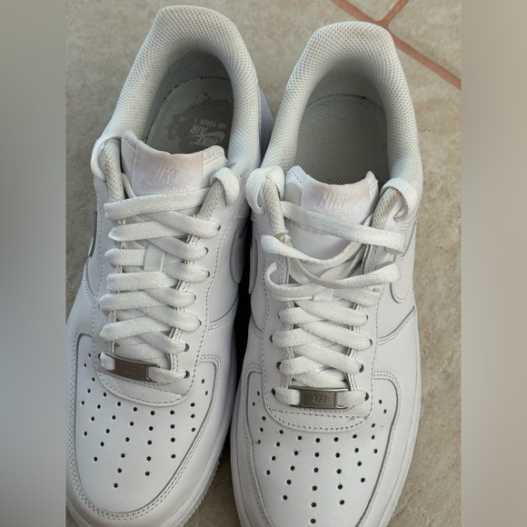 Nike Air Force 1 🤍 - Picture 6 of 8